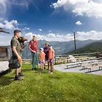 Chalet Hochalmbahnen 1-04, Alpenkrokus, Nahe Gondel, Hunde Willkommen