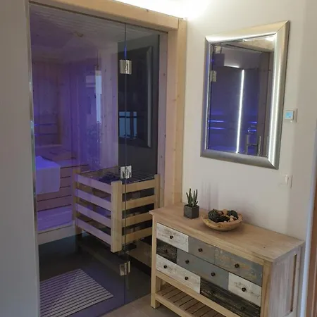 Hochalmbahnen 1-04, Maislaufeldweg 1d *